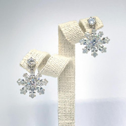 NO.8 Snowflake Sparkling Earring