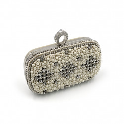 NO.8 Pearl Clutch