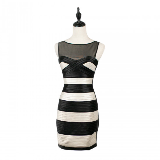 NO.8 Black X White Sleeveless Cocktail Dress 